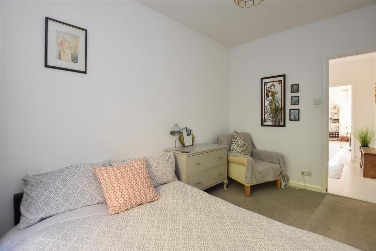 Ferienwohnung Stunning 2 Bed With Sea View In Hastings Old Town Exterior foto